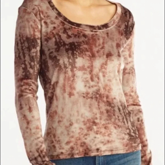 NWT Red Haute Velour Basic Crew Tee Small - Picture 3 of 11